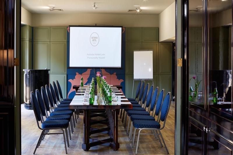Astoria Hotel Lwów Zewnętrze zdjęcie
