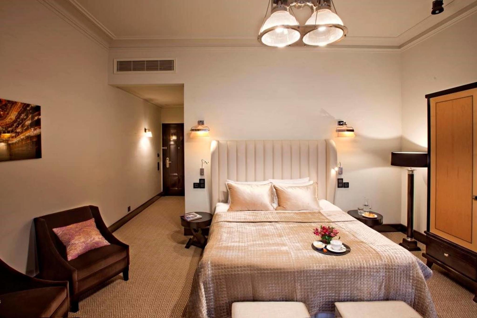 Astoria Hotel Lwów Zewnętrze zdjęcie